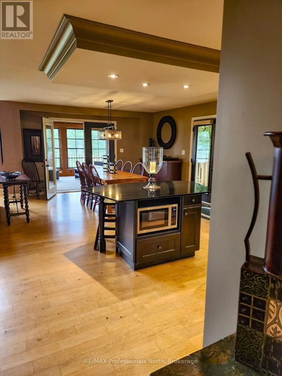 SANDFIELD 2, WEEK 10 - 3876 MUSKOKA ROAD 118