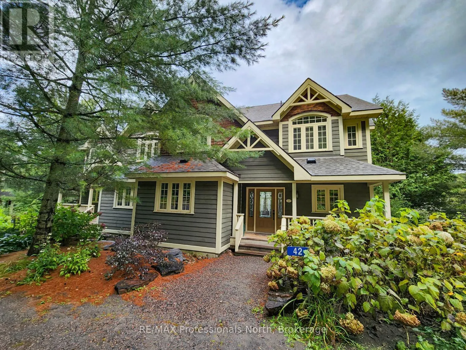 SANDFIELD 2, WEEK 10 - 3876 MUSKOKA ROAD 118