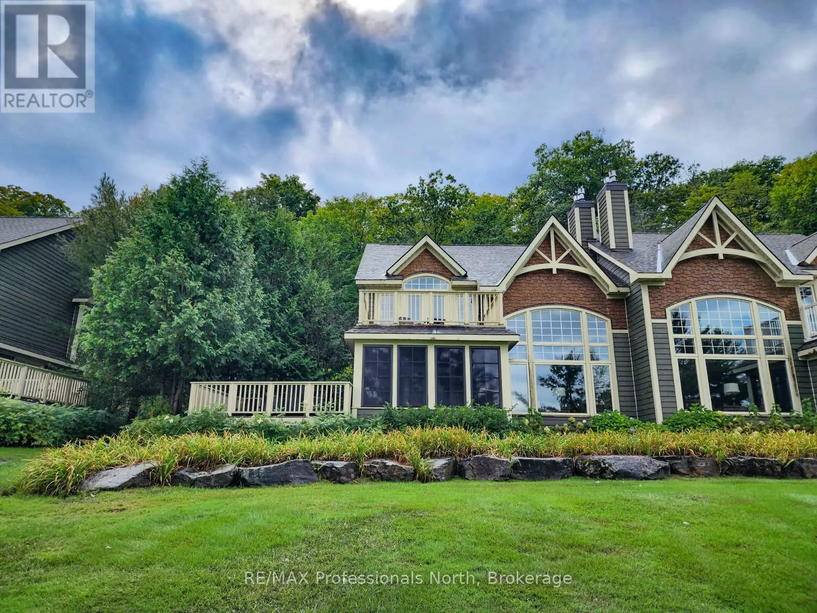SANDFIELD 2, WEEK 10 - 3876 MUSKOKA ROAD 118