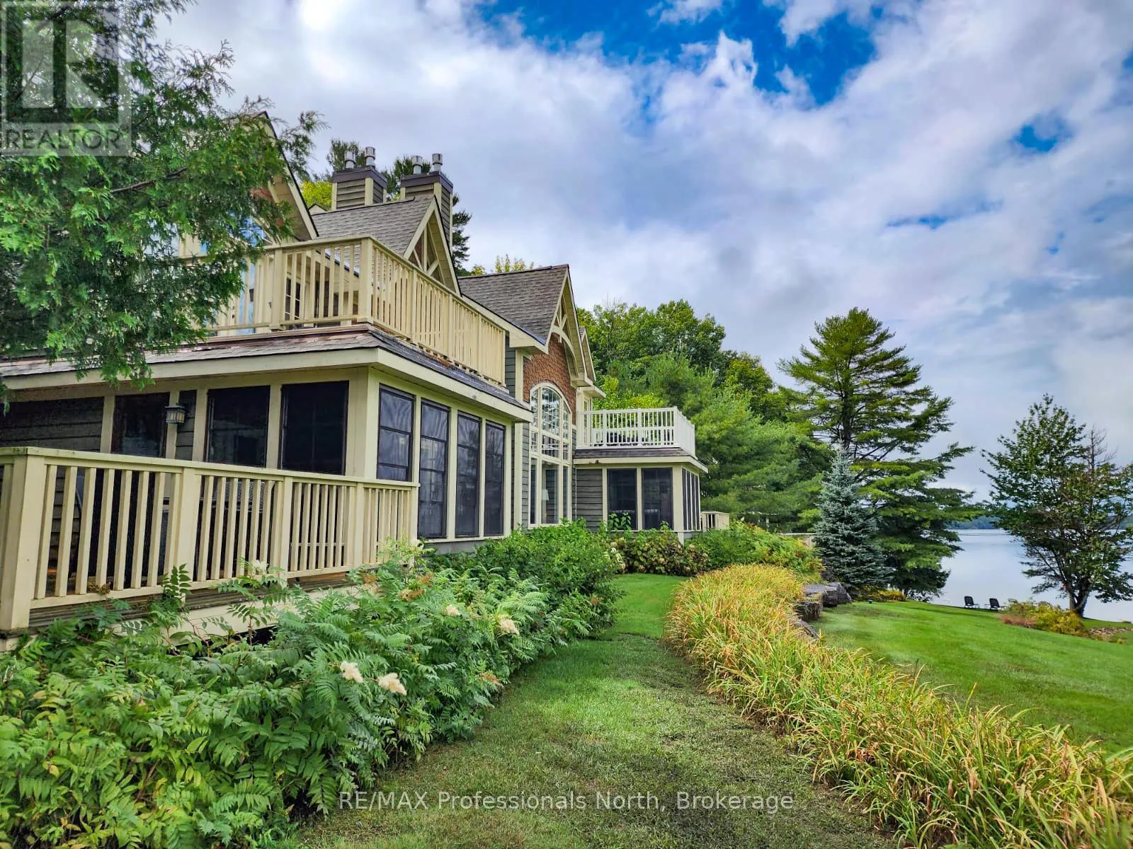 SANDFIELD 2, WEEK 10 - 3876 MUSKOKA ROAD 118