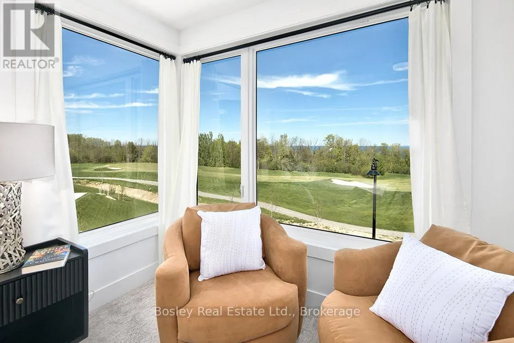 24 - 117 SLADDEN COURT, #24