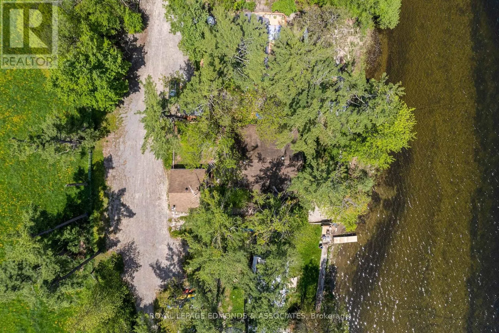 87 COBBLE STONE LANE