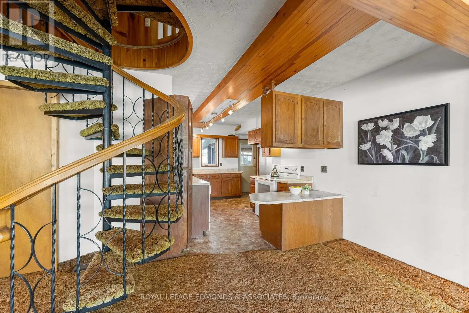 87 COBBLE STONE LANE
