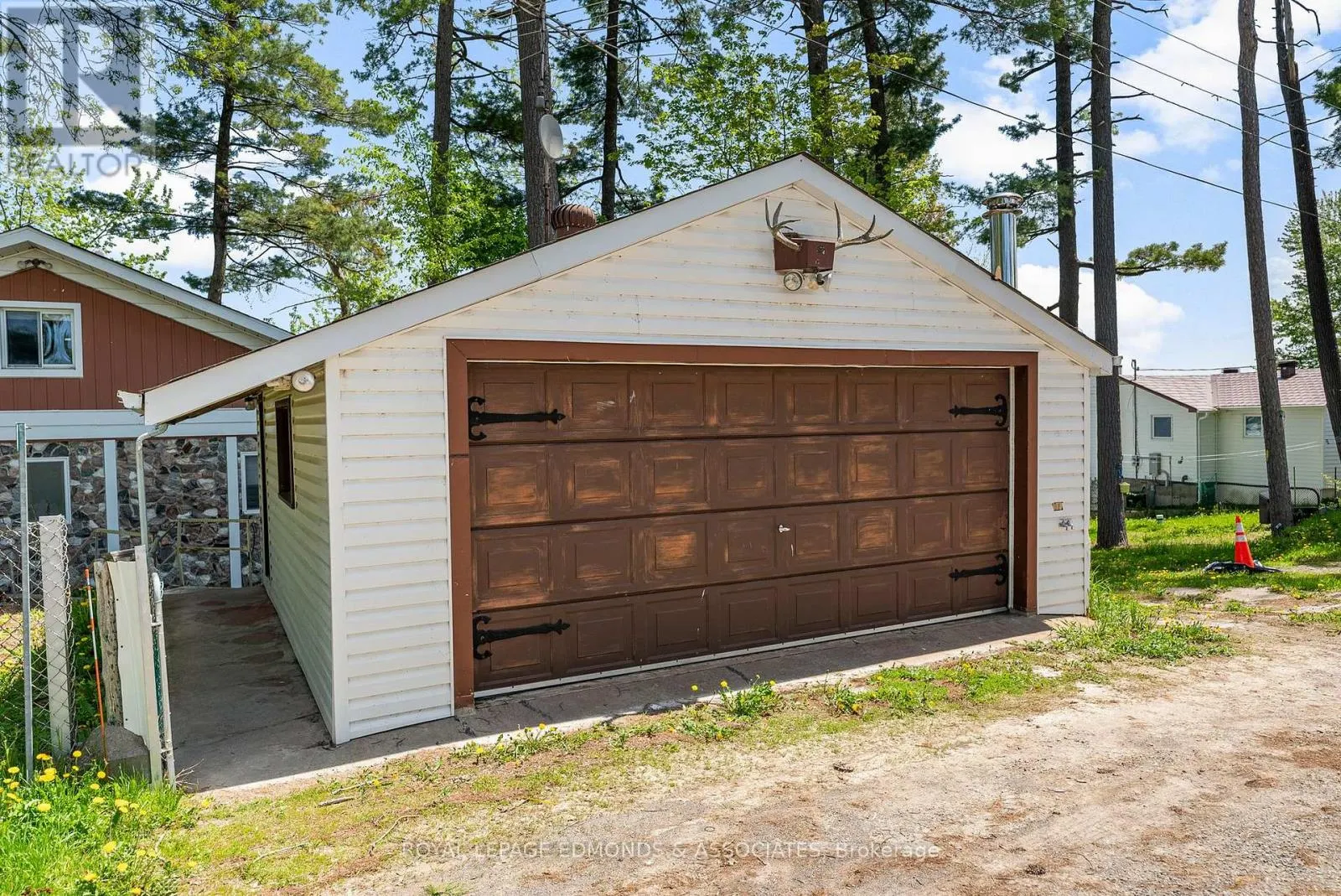 87 COBBLE STONE LANE