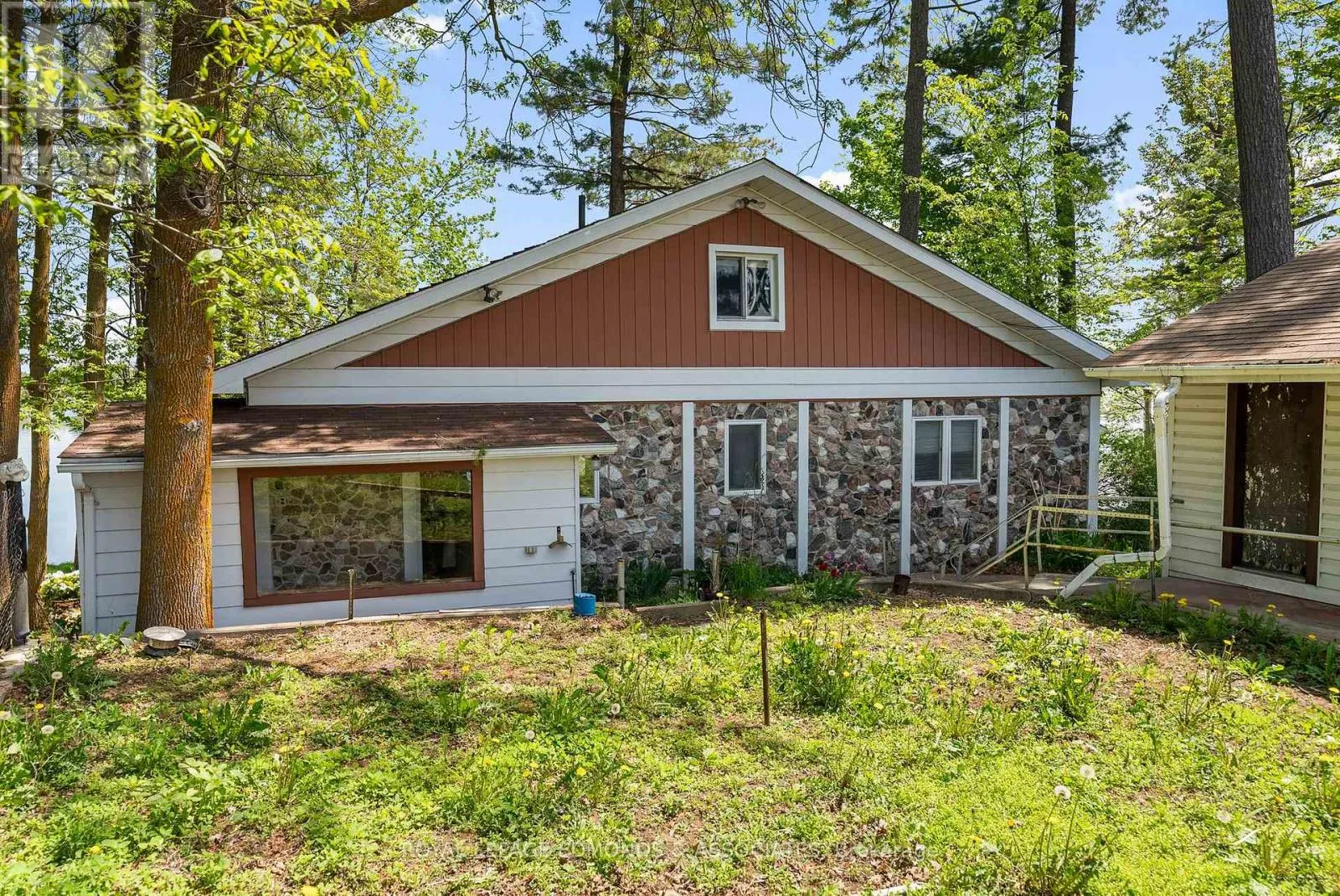 87 COBBLE STONE LANE