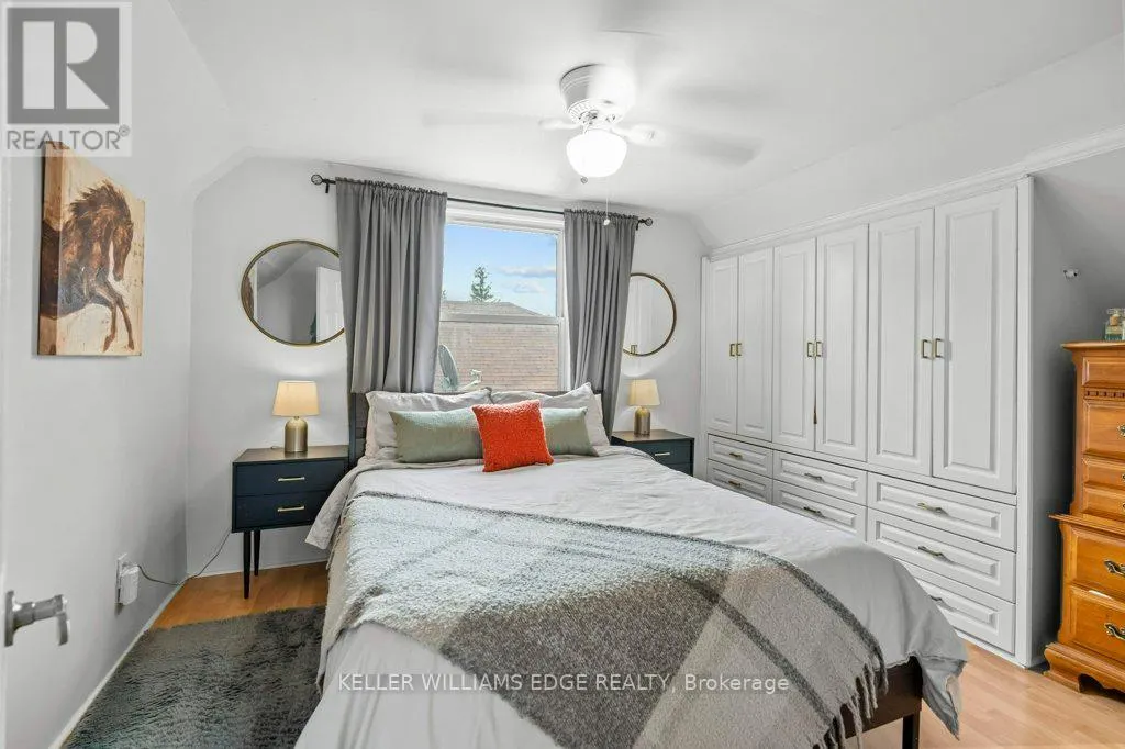 384 THAYER AVENUE