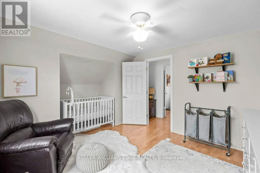 384 THAYER AVENUE