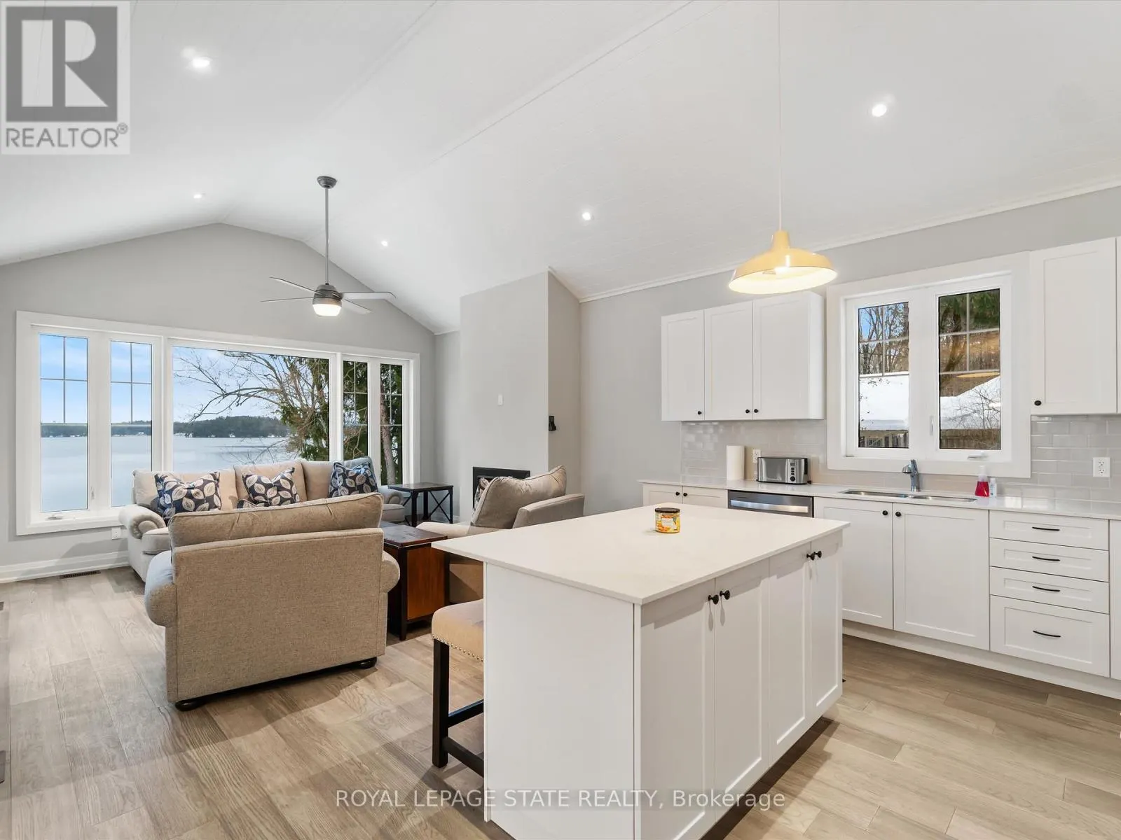 53 - 2054 PENINSULA ROAD