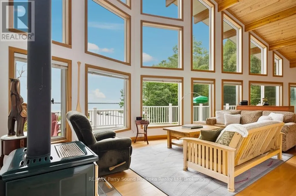 53 SANDY ISLAND