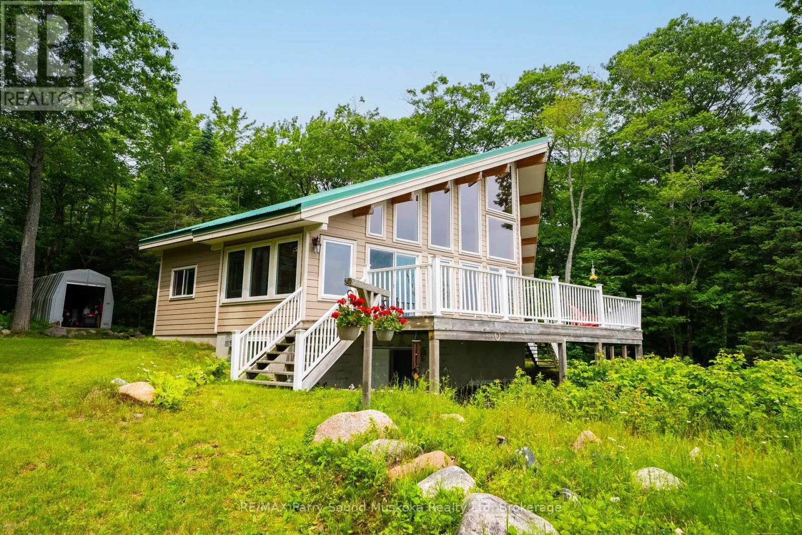 53 SANDY ISLAND