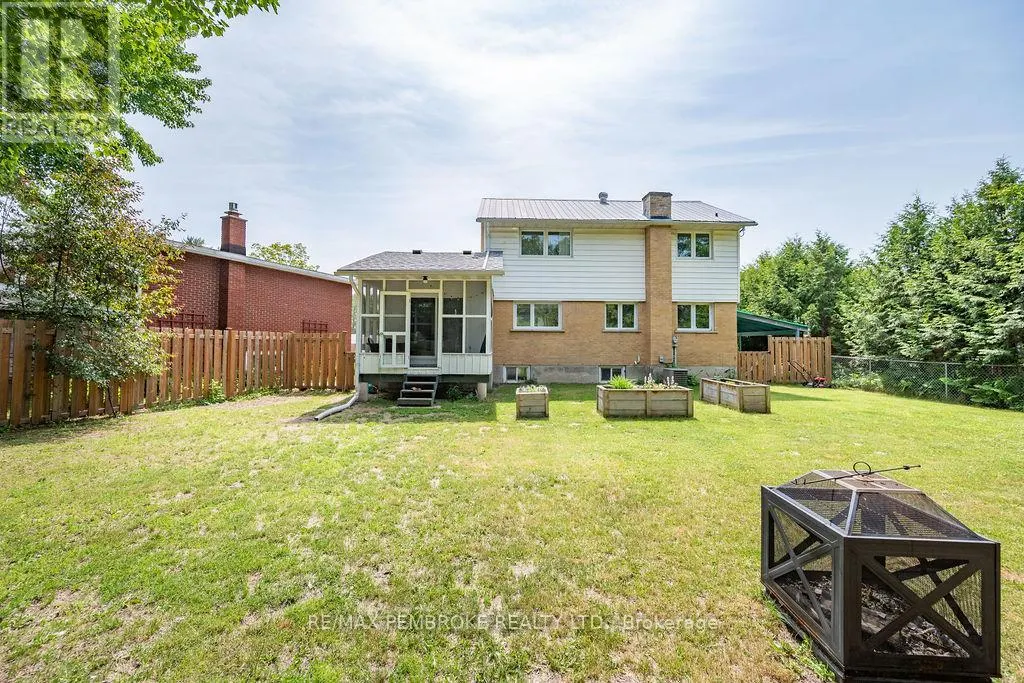 13 HIGHLAND CRESCENT