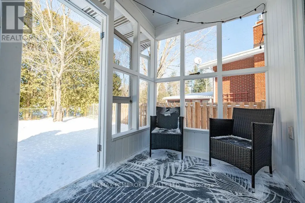13 HIGHLAND CRESCENT