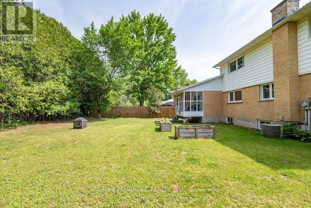 13 HIGHLAND CRESCENT