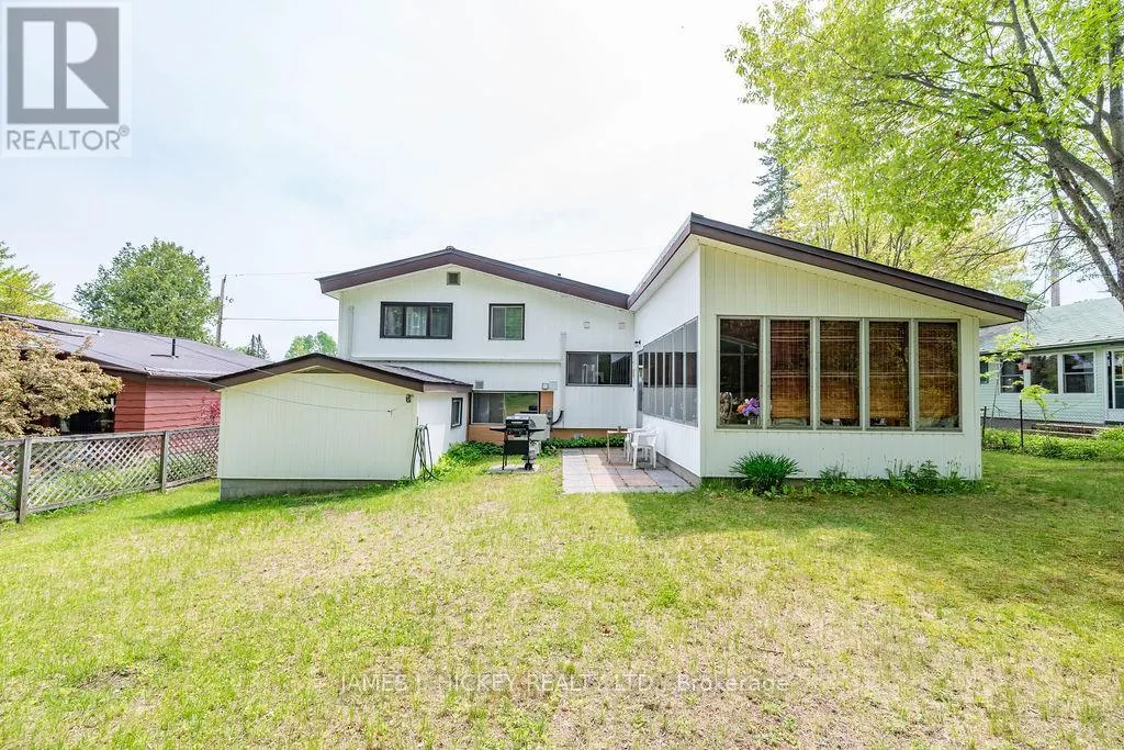 3 NEWTON CRESCENT