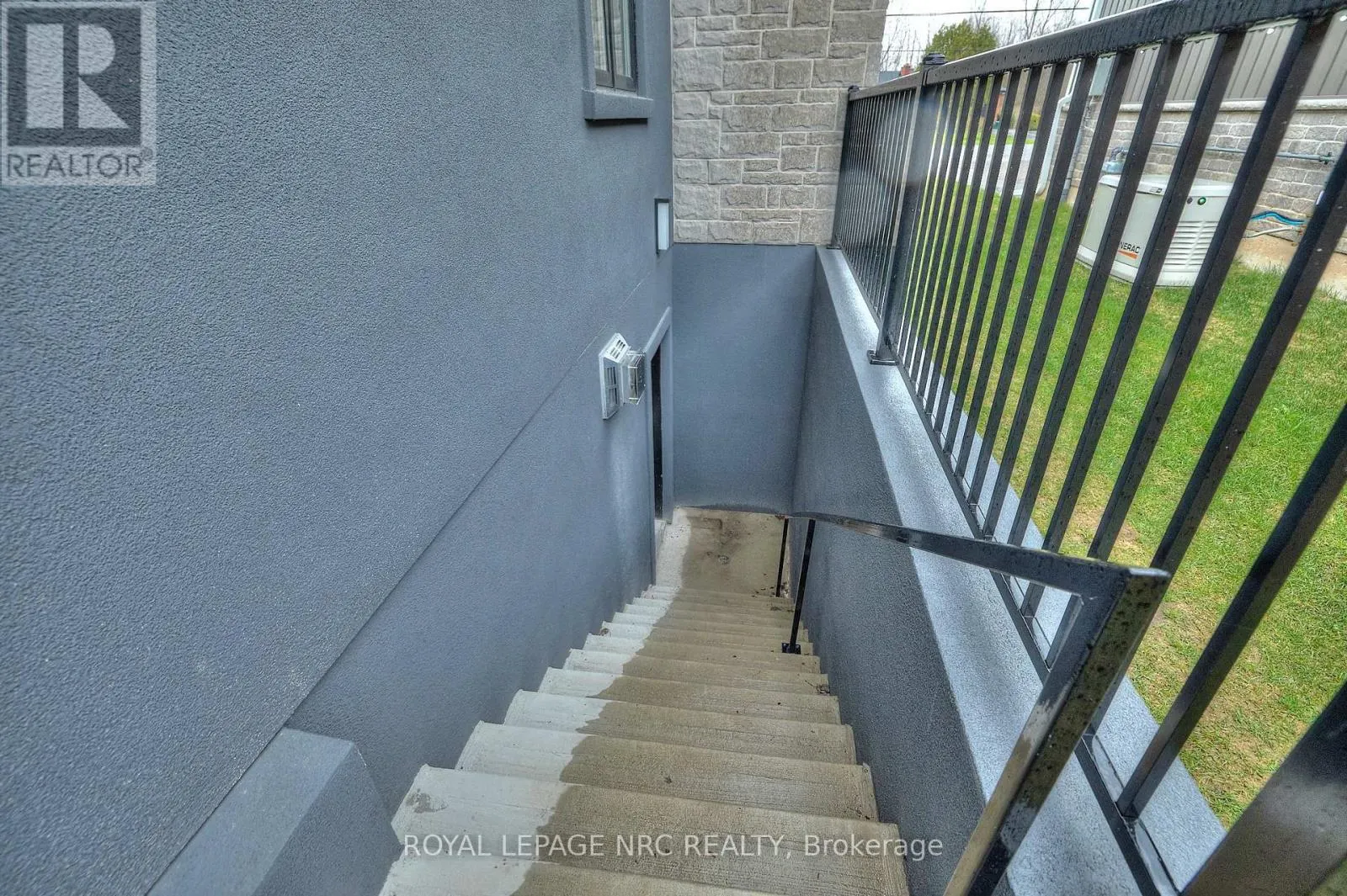 1174 SPEARS ROAD