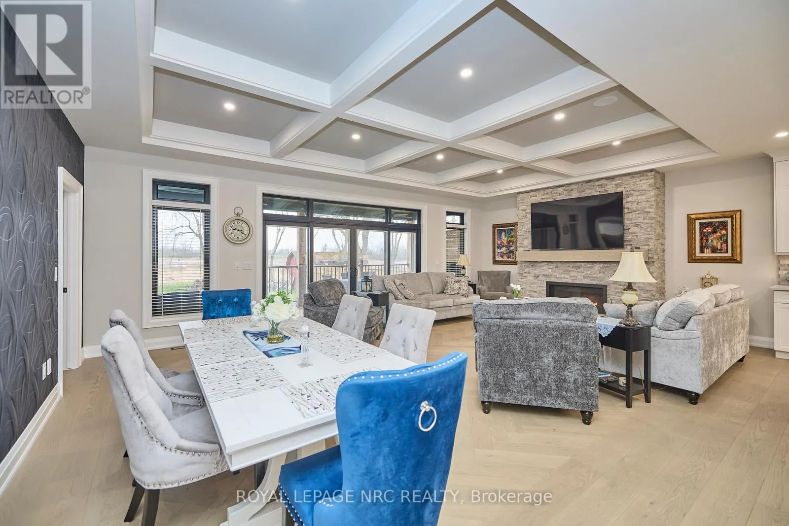 1174 SPEARS ROAD