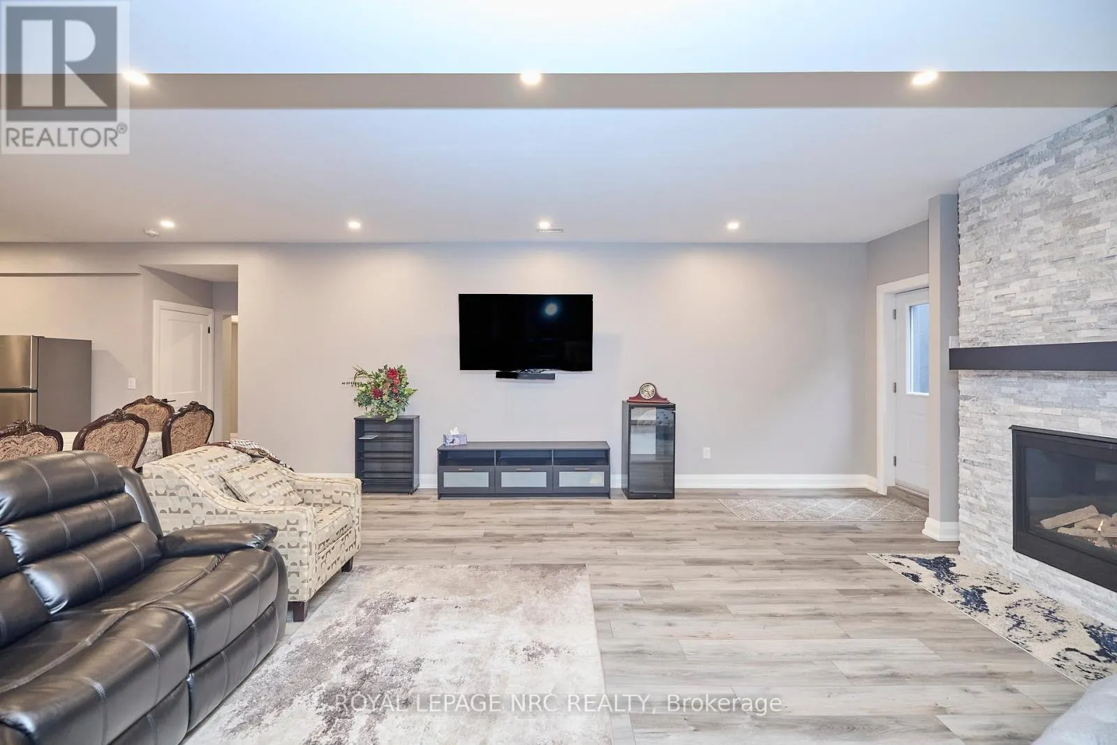 1174 SPEARS ROAD