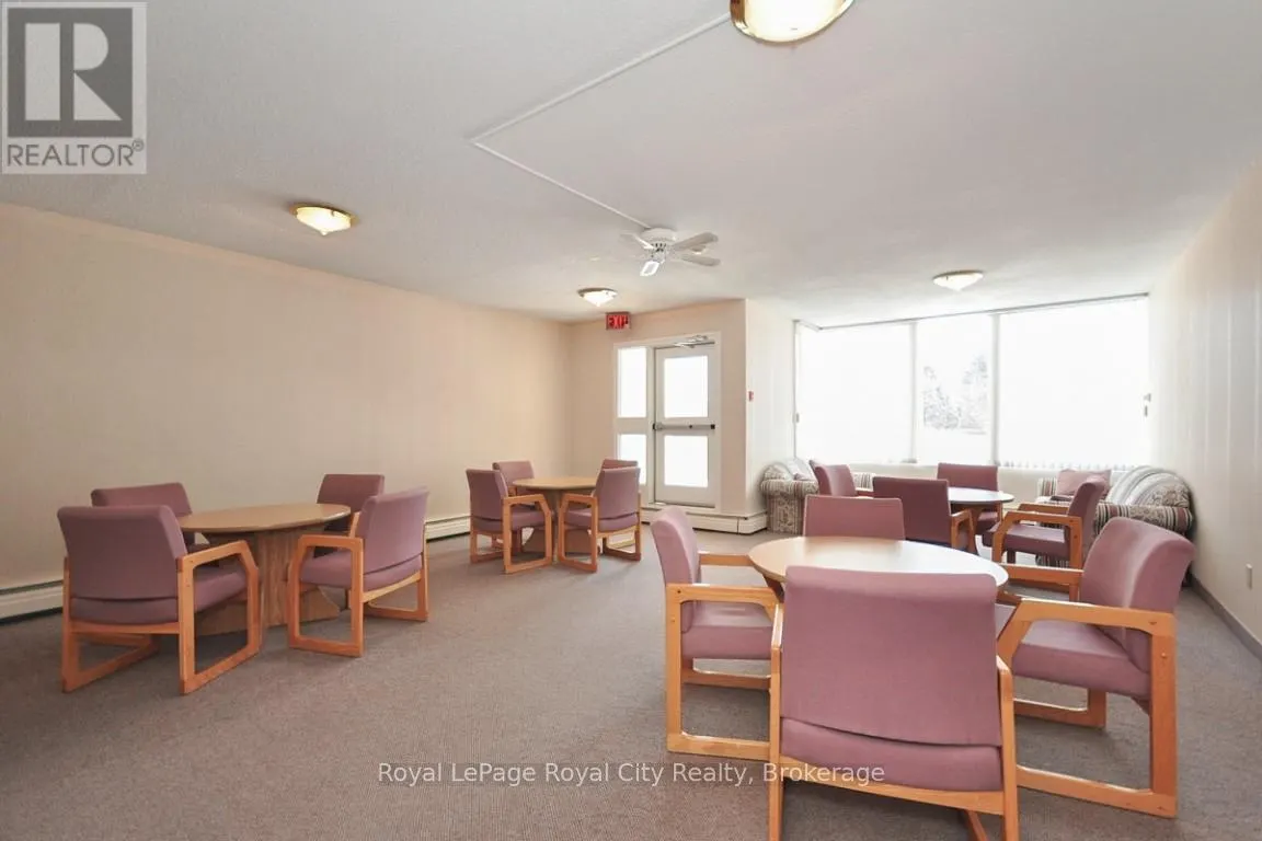 207 - 19 WOODLAWN ROAD E, #207