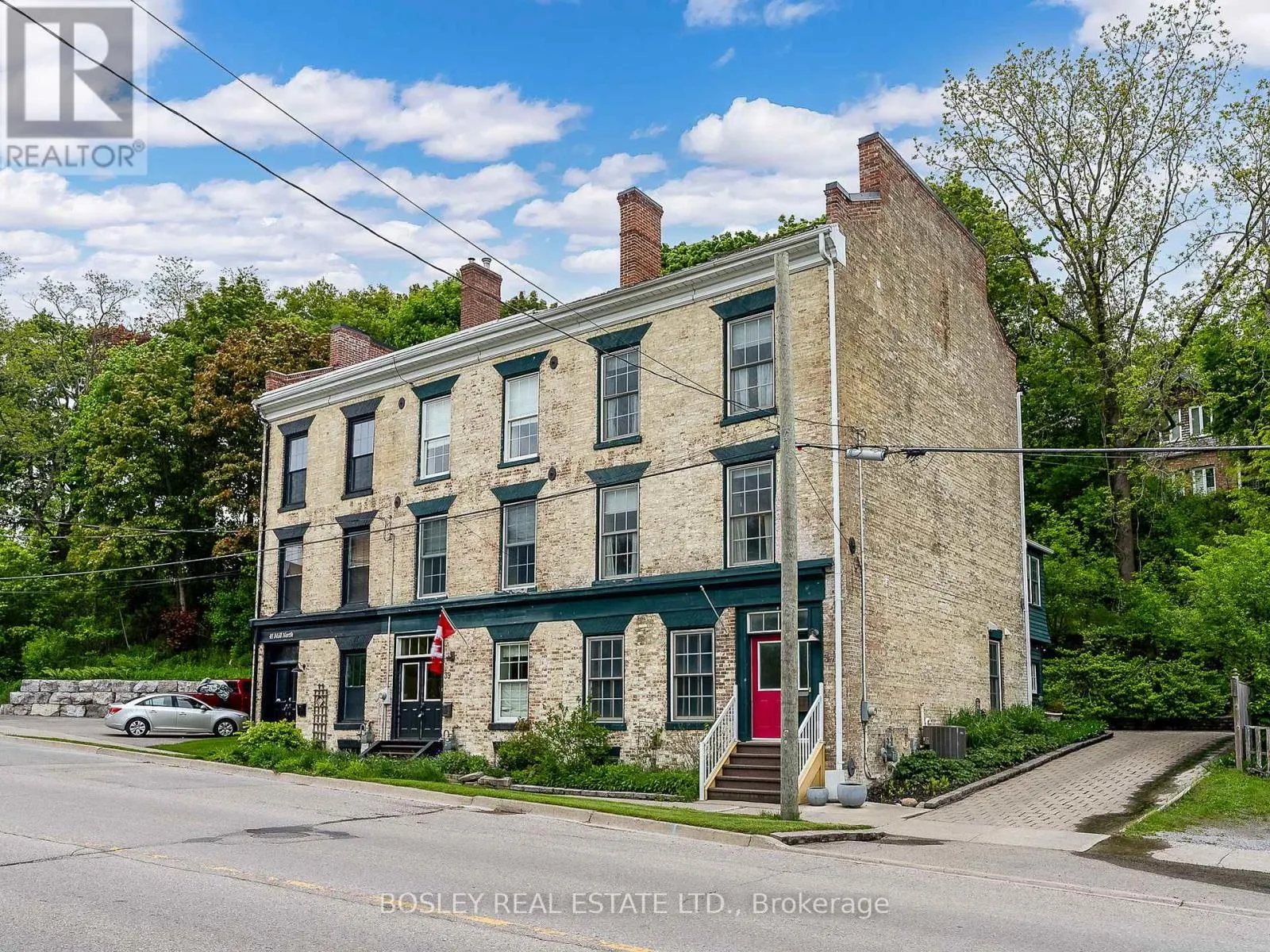 37 MILL STREET N