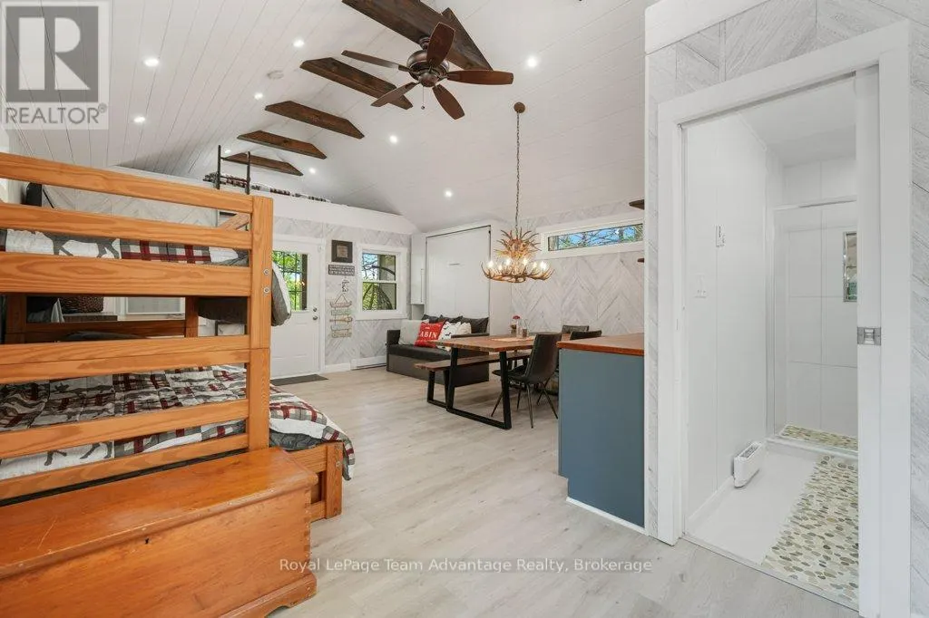 47 RIDGEWAY DRIVE