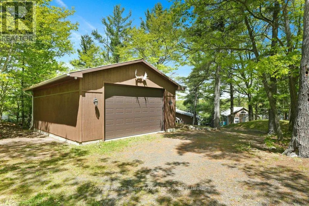 47 RIDGEWAY DRIVE