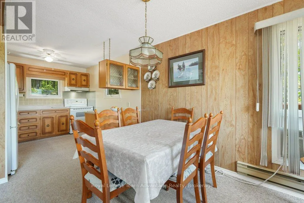 47 RIDGEWAY DRIVE