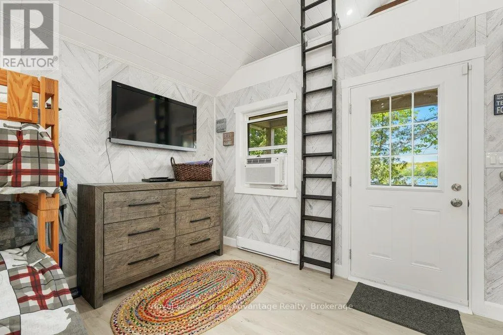47 RIDGEWAY DRIVE