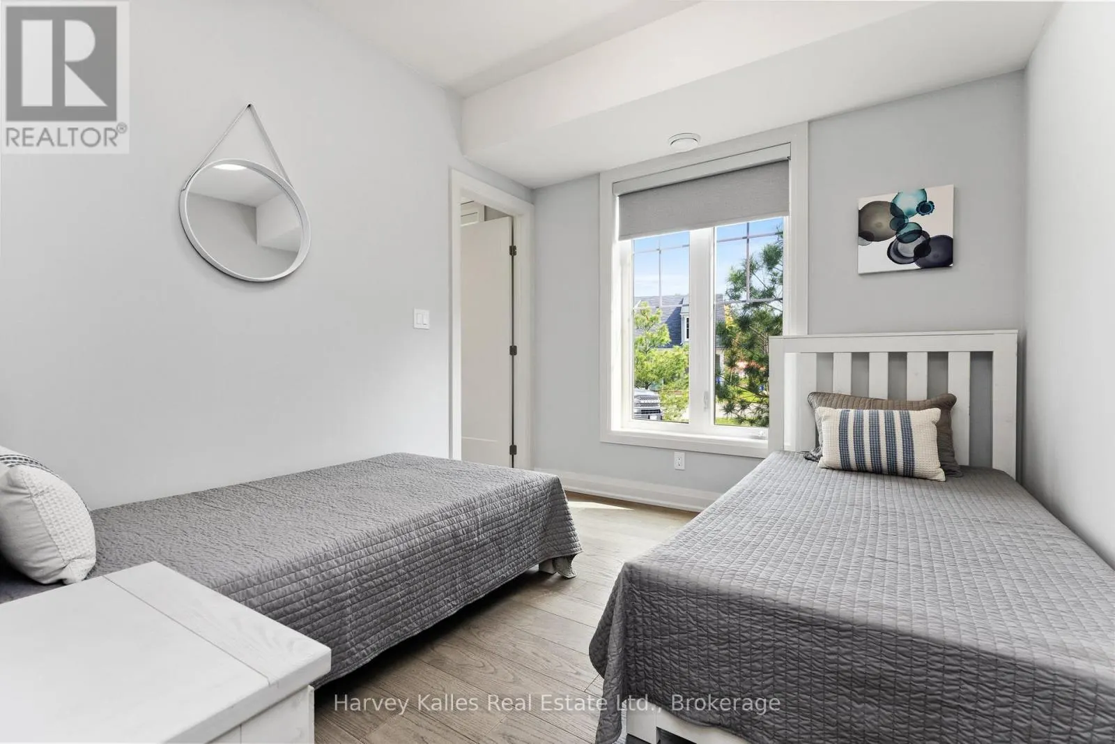 41 - 2054 PENINSULA ROAD, #41