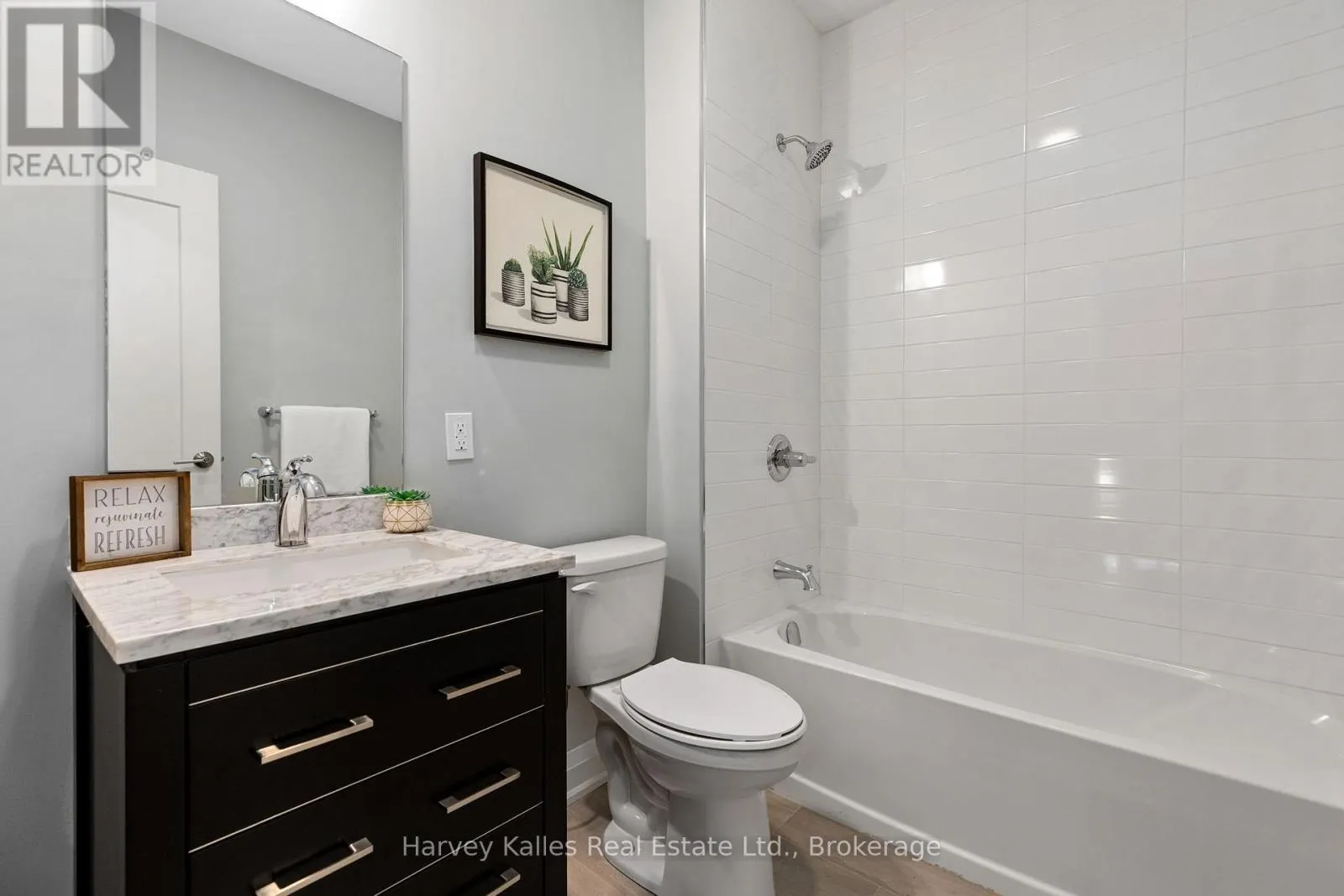 41 - 2054 PENINSULA ROAD, #41