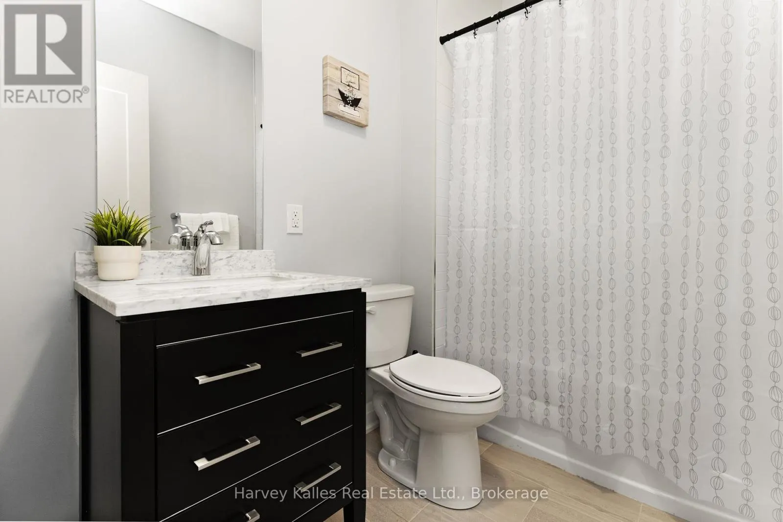41 - 2054 PENINSULA ROAD, #41