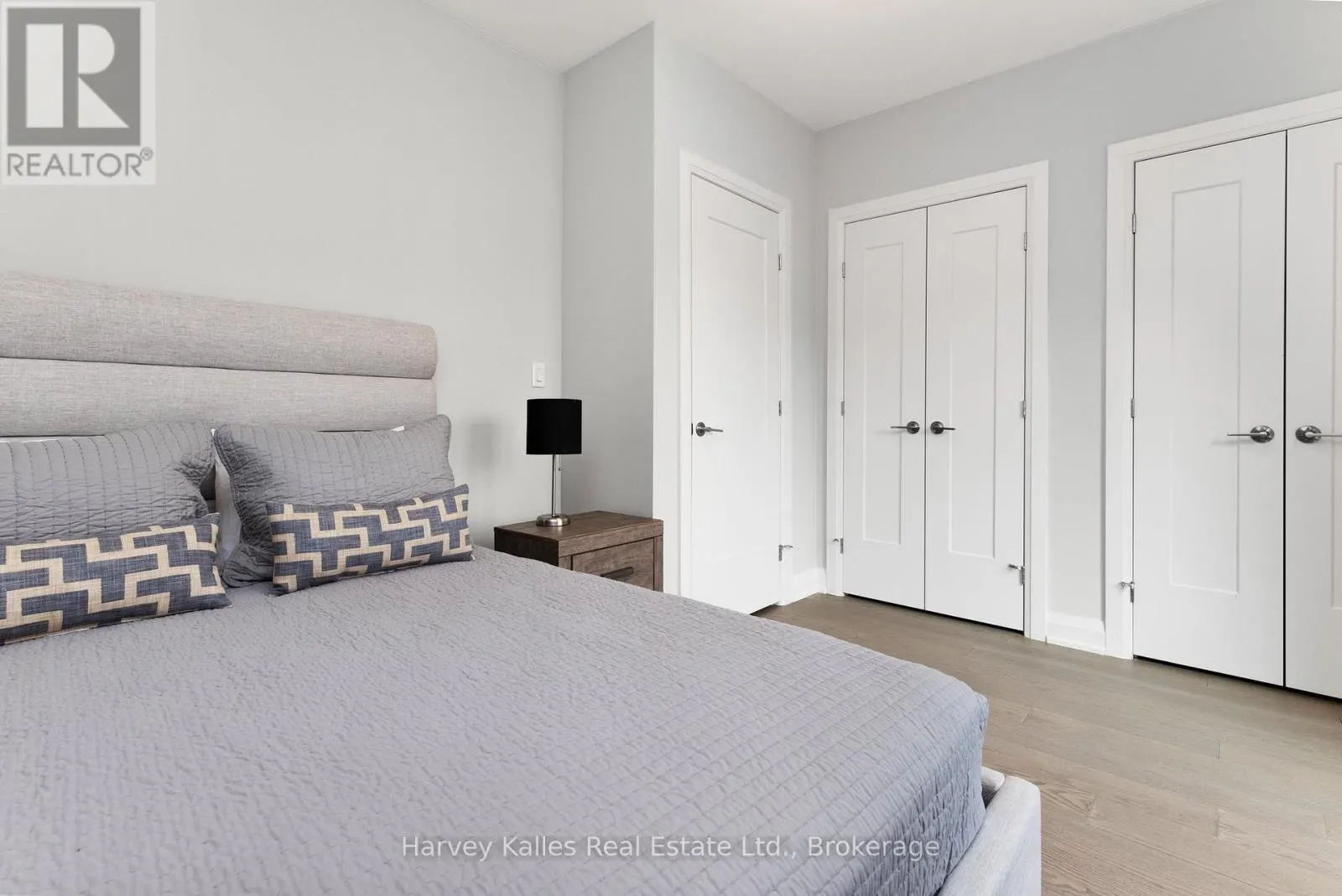 41 - 2054 PENINSULA ROAD, #41
