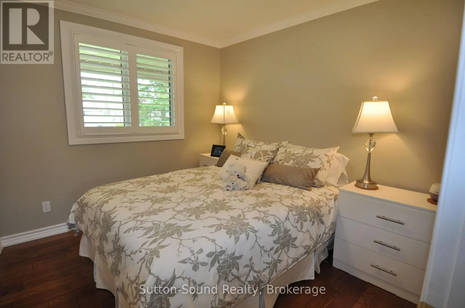 635 26TH STREET W