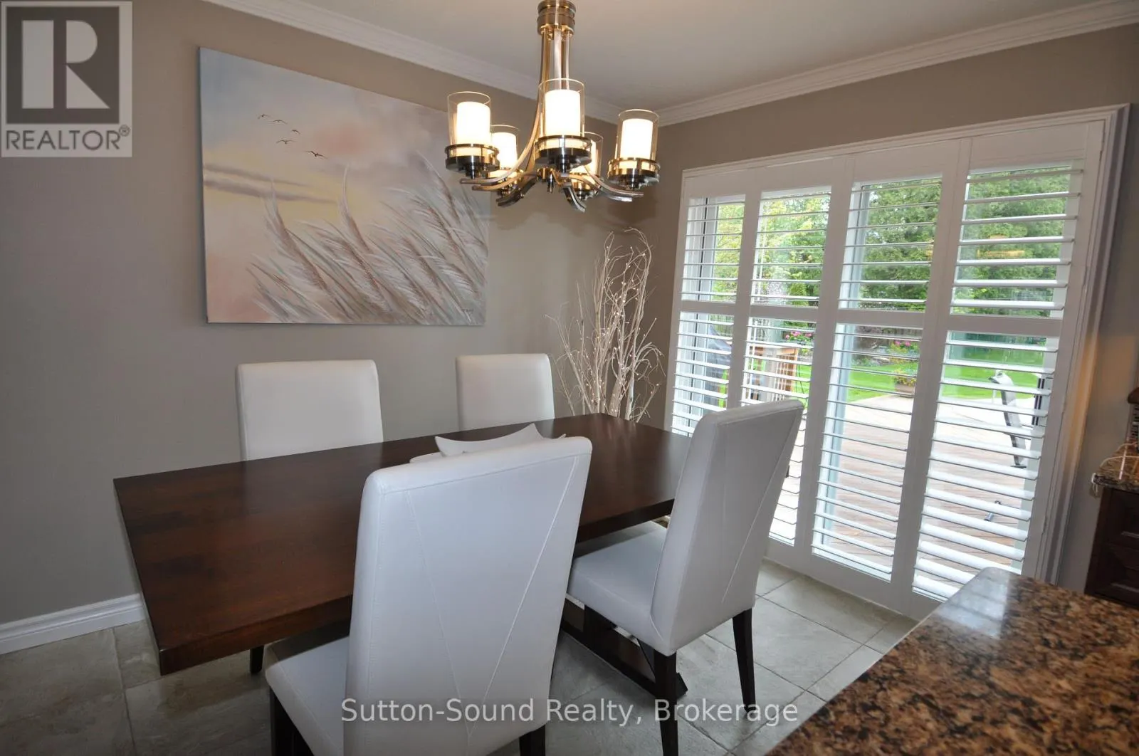 635 26TH STREET W