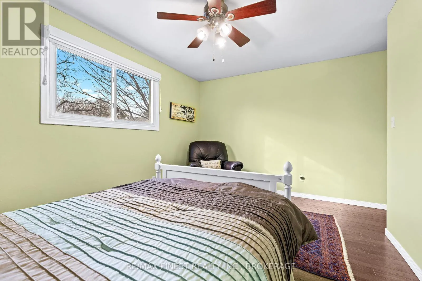 24 - 4427 BATH ROAD, #24