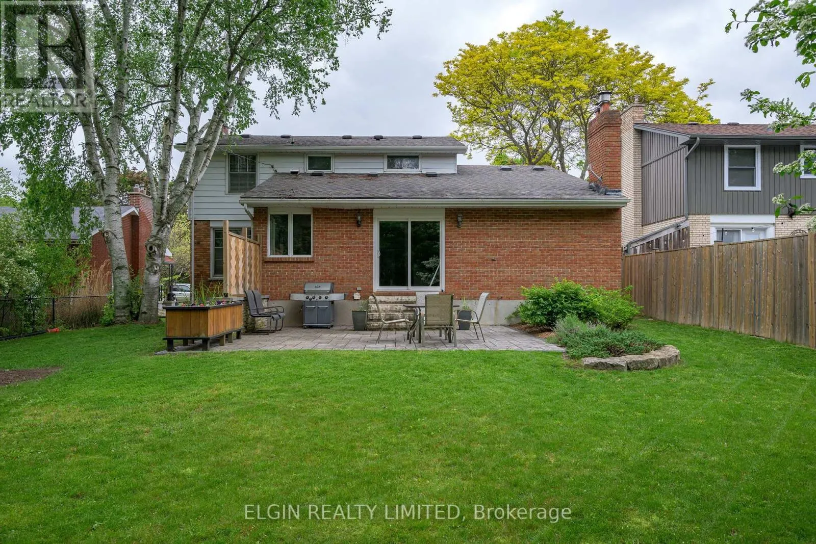 17 GLANWORTH AVENUE