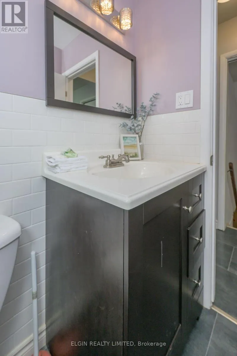 17 GLANWORTH AVENUE