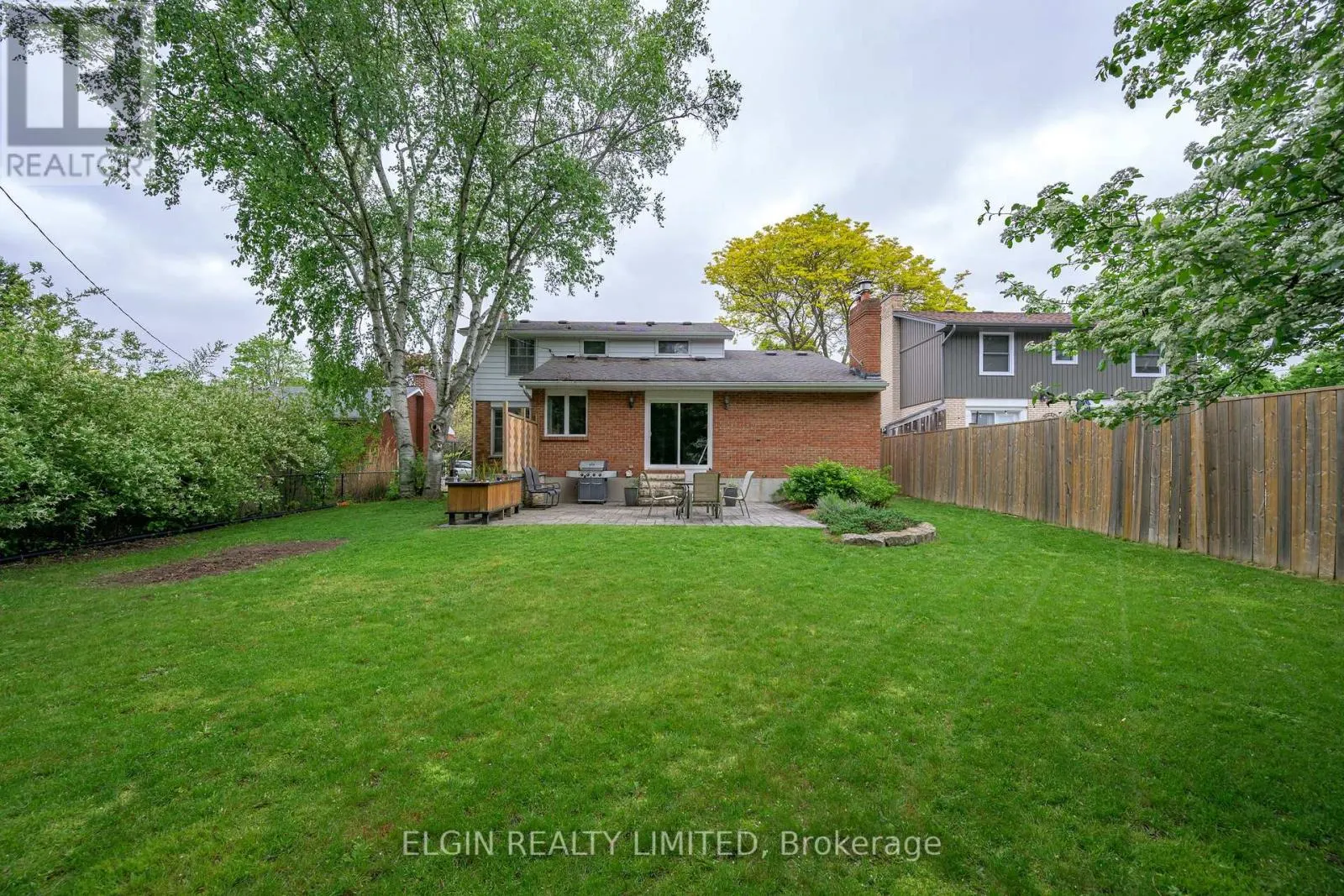 17 GLANWORTH AVENUE