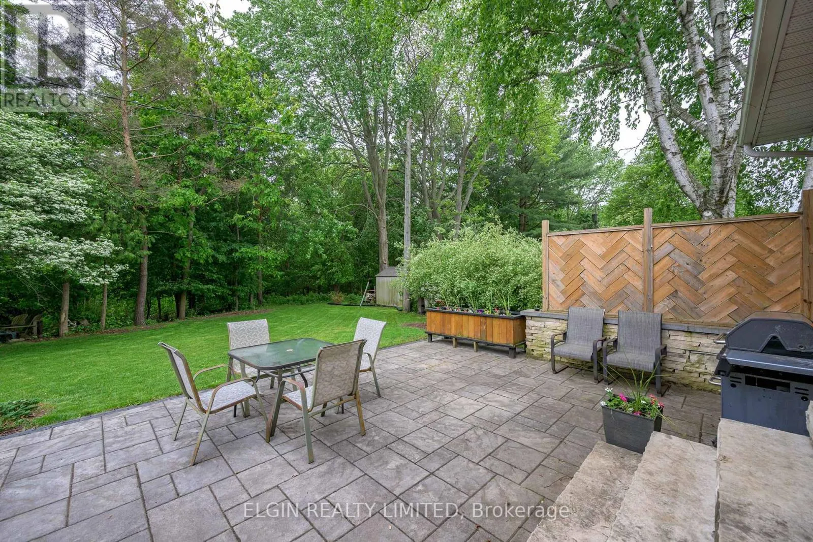 17 GLANWORTH AVENUE