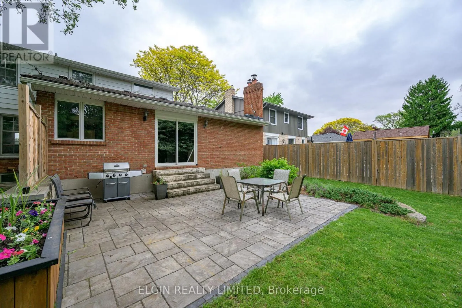 17 GLANWORTH AVENUE
