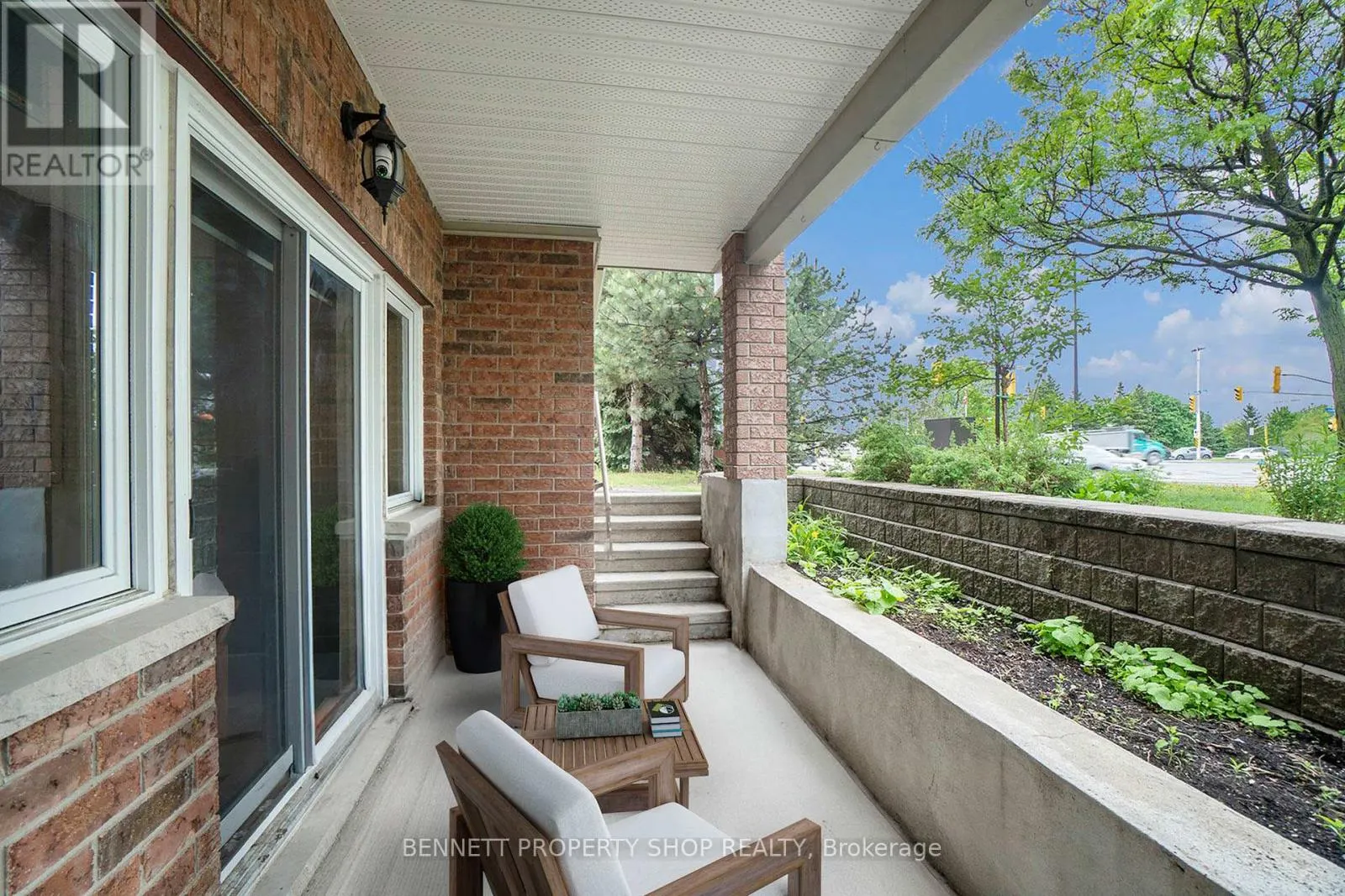 D - 1119 STITTSVILLE MAIN STREET