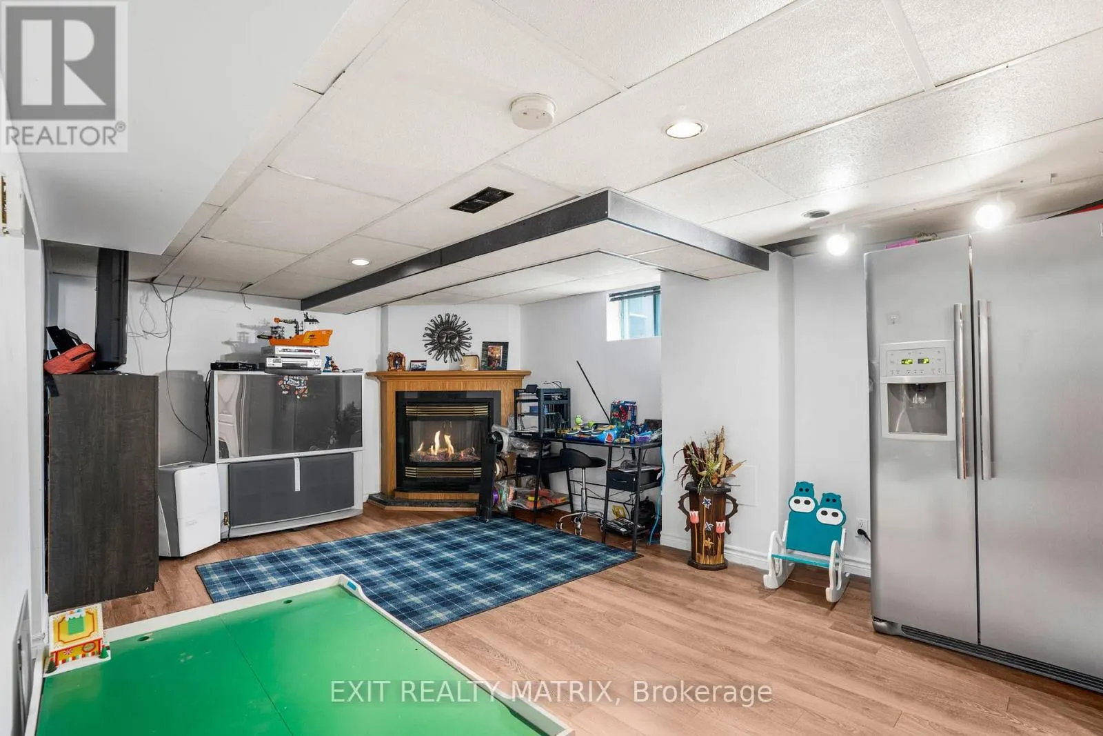 421-423 GARNEAU ROAD