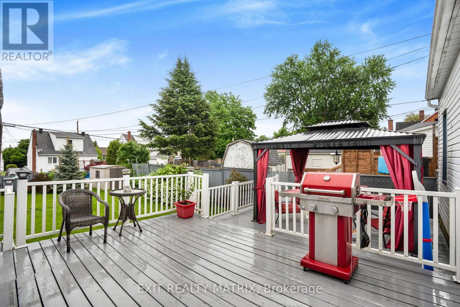 421-423 GARNEAU ROAD
