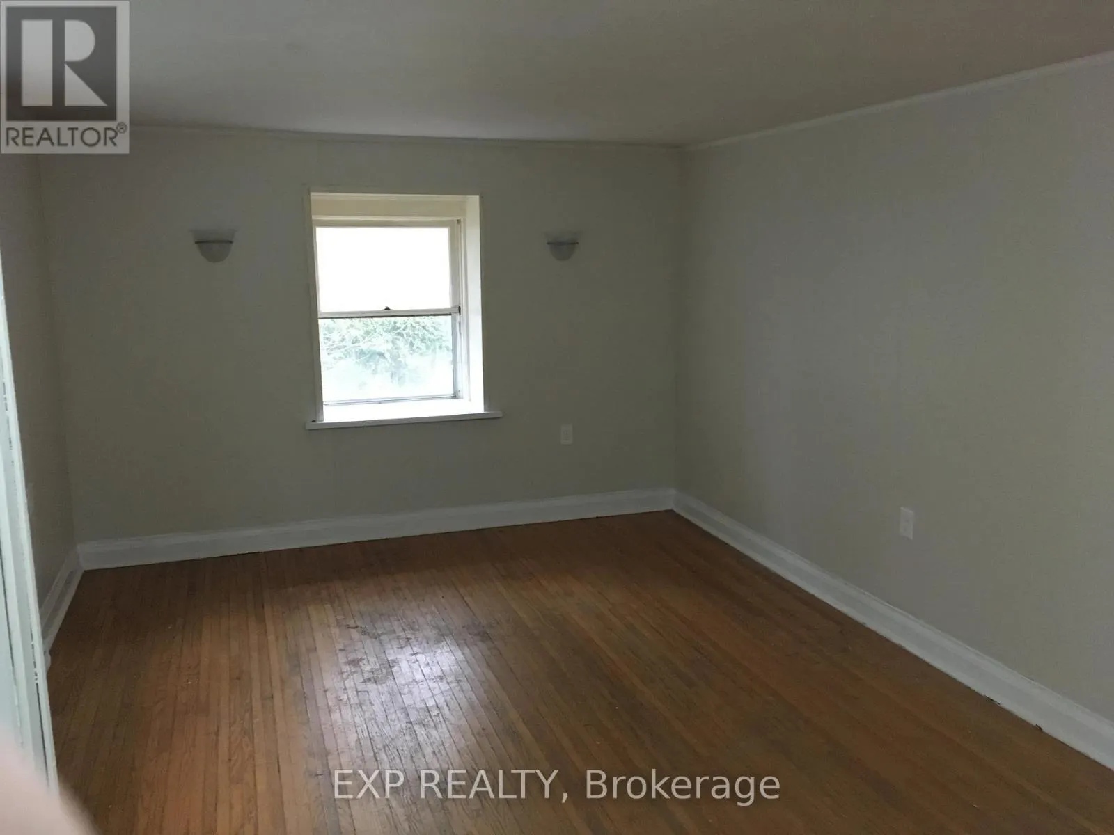 10 BELVEDERE PLACE