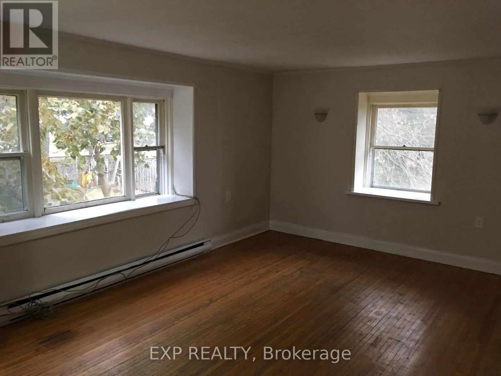 10 BELVEDERE PLACE