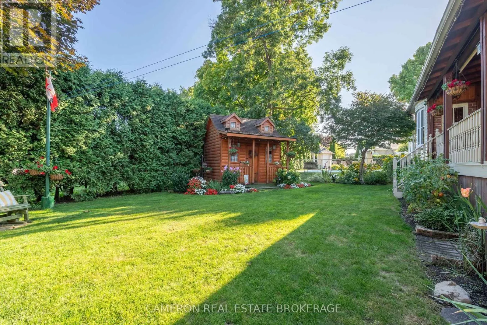 1316 PATRICIA PLACE