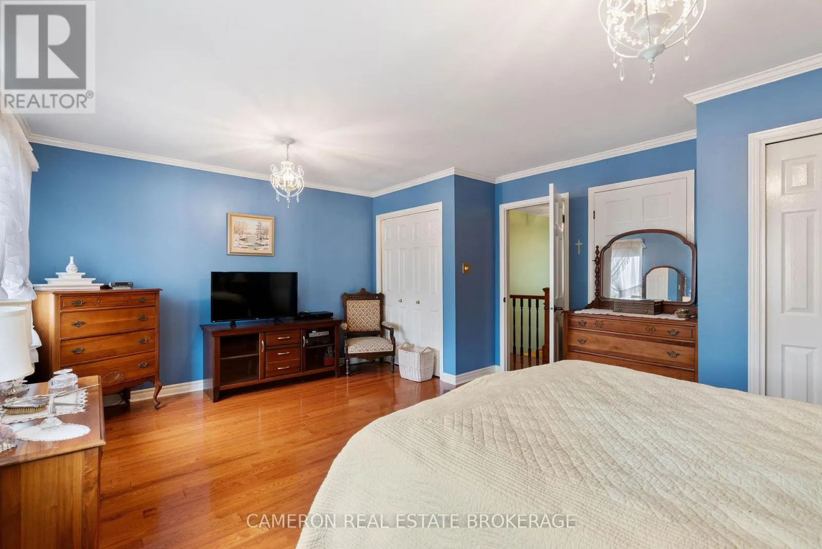 1316 PATRICIA PLACE
