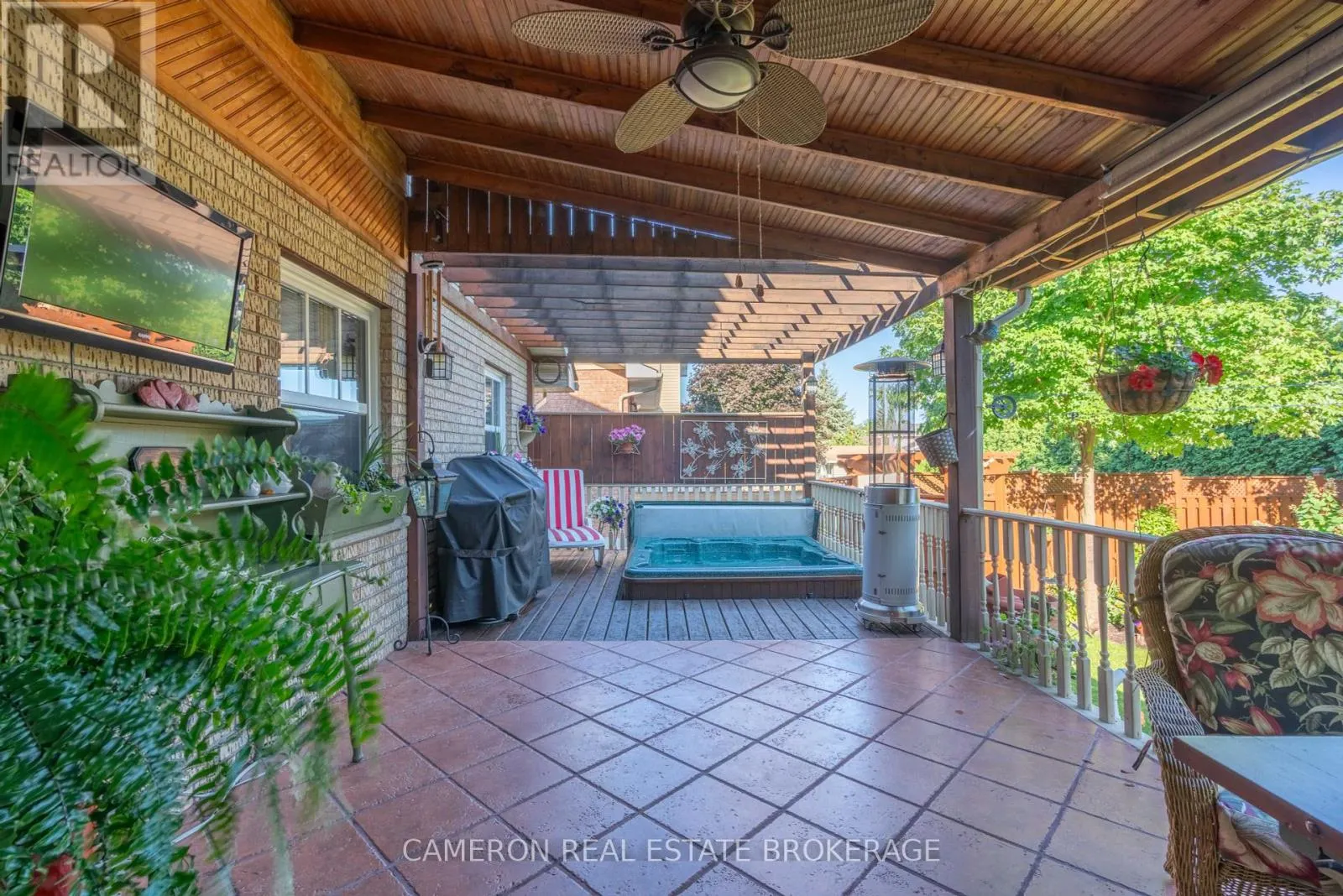 1316 PATRICIA PLACE