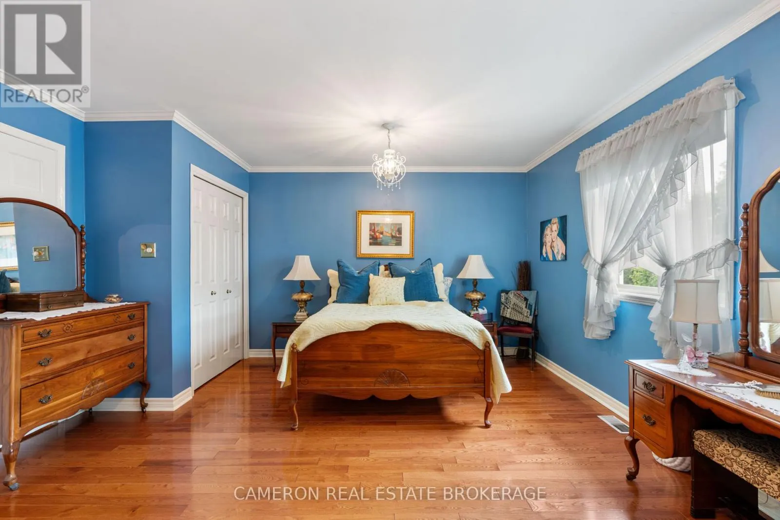 1316 PATRICIA PLACE