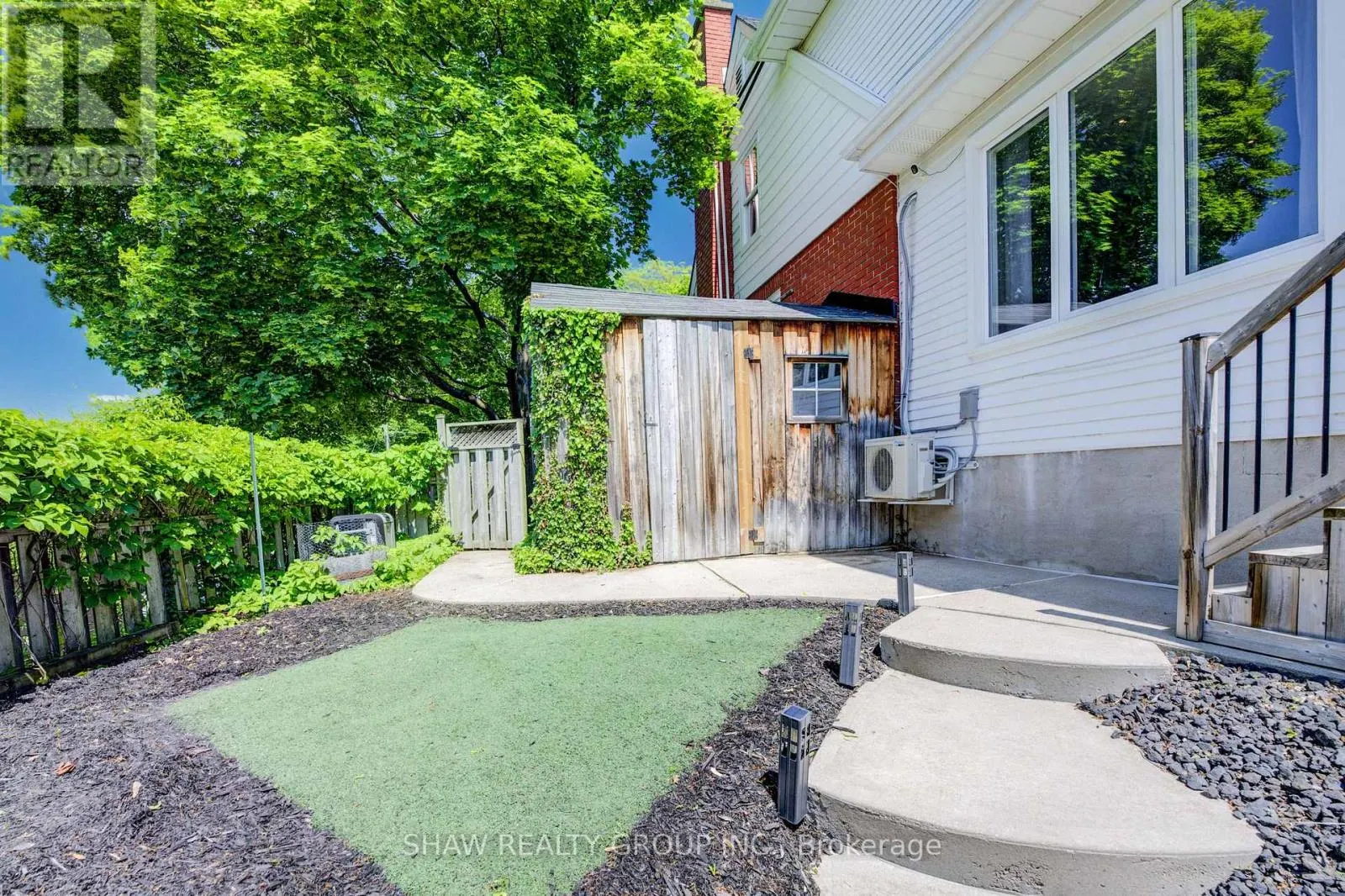 46 WESTMOUNT BOULEVARD