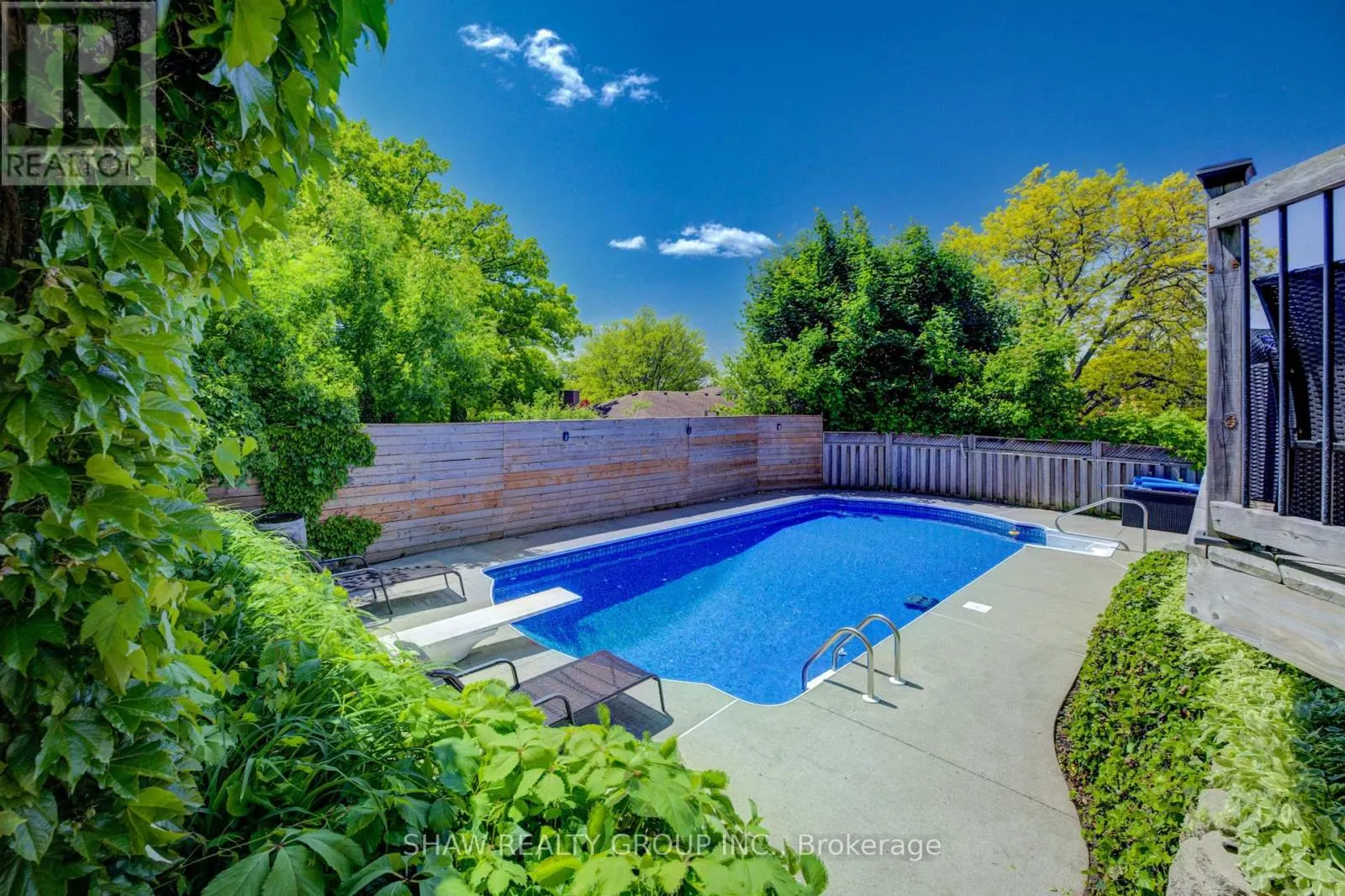 46 WESTMOUNT BOULEVARD